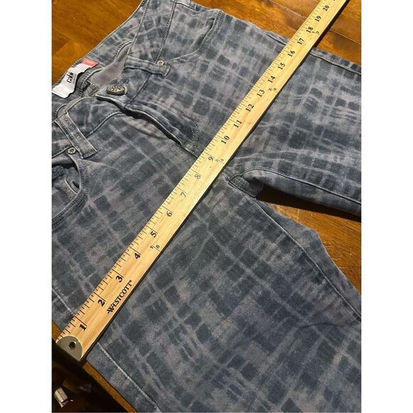 Cabi womens stretch gray plaid skinny jeans style 3047 Low Rise Size 2 GUC - Picture 8 of 9